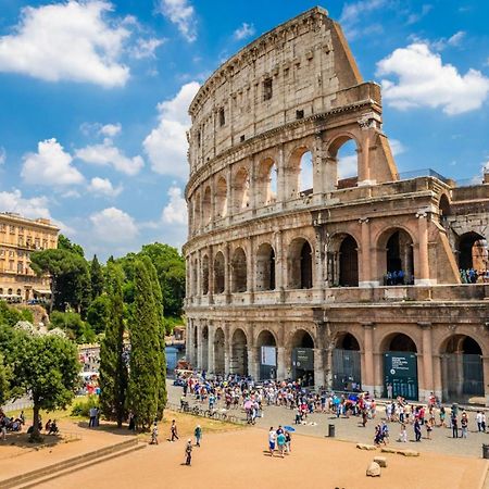 Stylish Apartment Rome Air Conditionig Wifi Tv 50 Metro 4 Minutes Away Exteriör bild