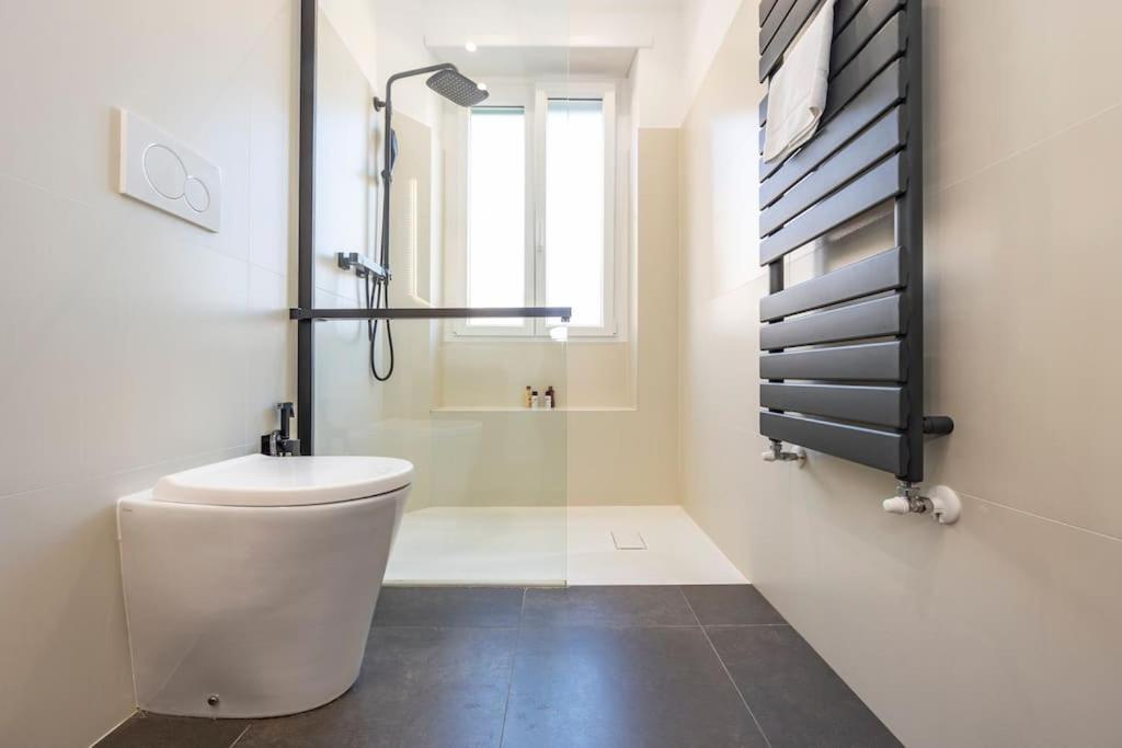 Stylish Apartment Rome Air Conditionig Wifi Tv 50 Metro 4 Minutes Away Exteriör bild