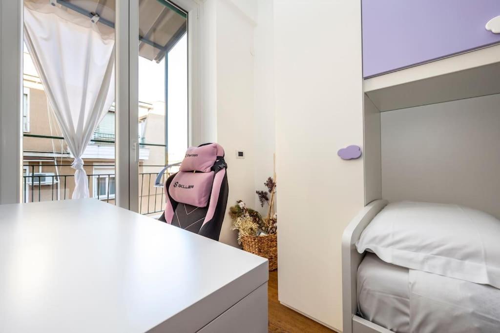 Stylish Apartment Rome Air Conditionig Wifi Tv 50 Metro 4 Minutes Away Exteriör bild